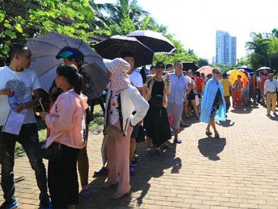 今年首個高溫預警，烈日下的人臉識別通道閘機能否“扛得住” 哪家好？價格怎么樣？代理招商，生產(chǎn)廠家，價格，哪家好，多少錢，品牌，報價，廠家，哪個公司好